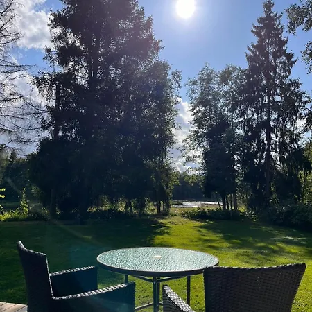 Pauna Puhkemaja * Tori