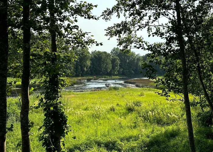 Casa de Férias Pauna Puhkemajad Tori